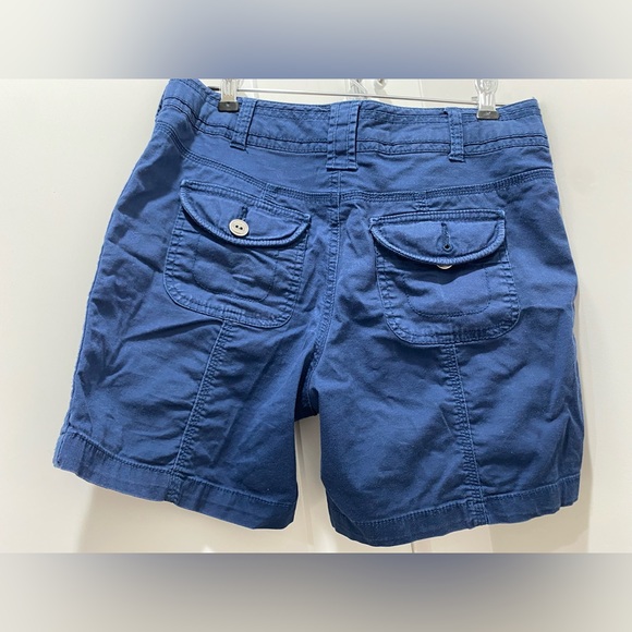 Preloved blue shorts utilitarian styling - Picture 2 of 3